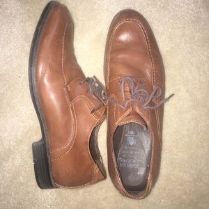 Johnson & Murphy dress shoes size 8 brown